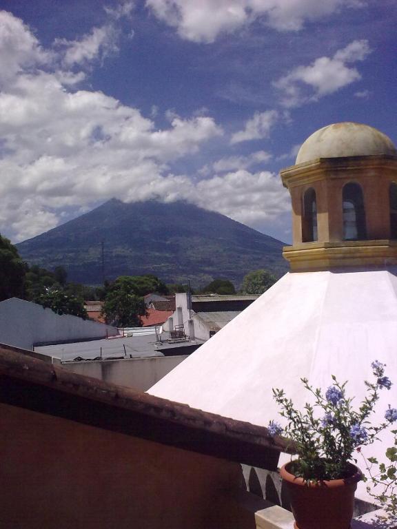 Готель La Casa De Don Pedro Antigua Екстер'єр фото
