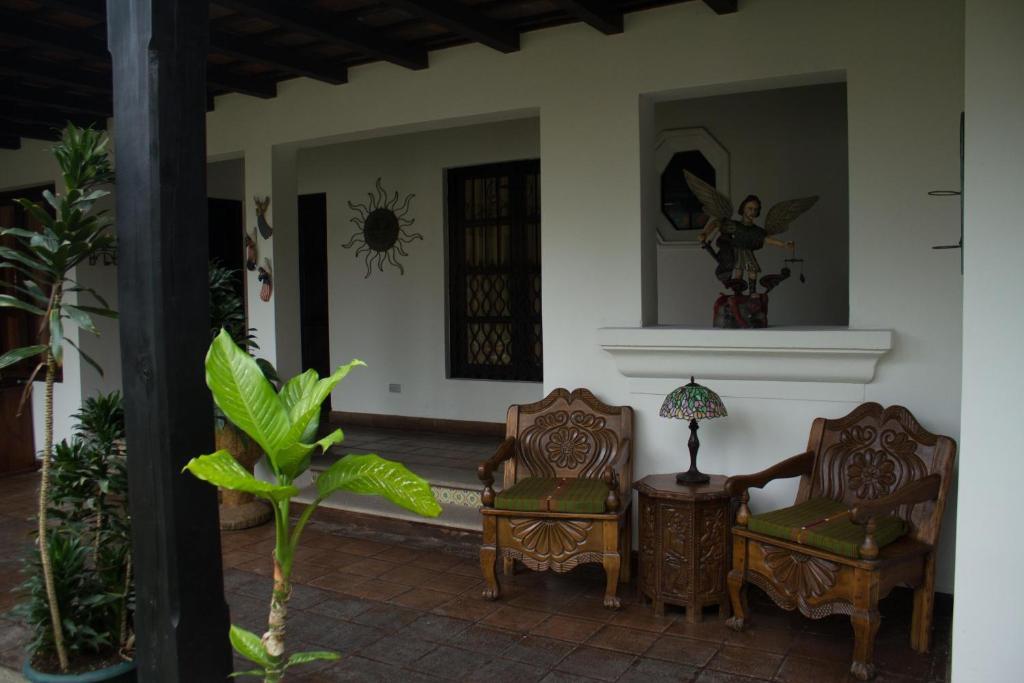 Готель La Casa De Don Pedro Antigua Екстер'єр фото